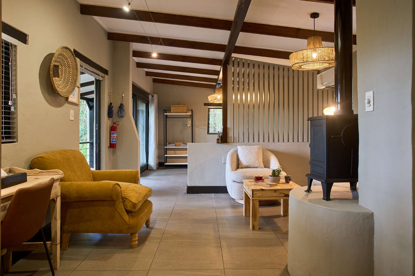Interleading Suites detail