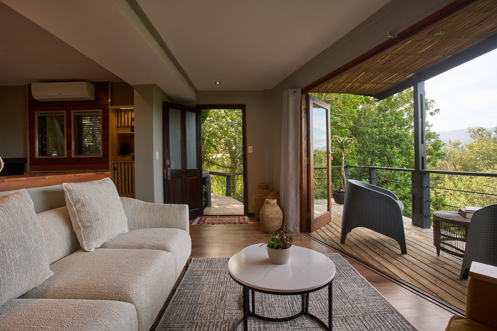 Suite A interior at Hog Hollow Country Lodge